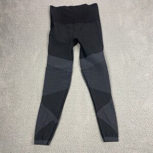 Spanx Look at Me Now Moto Leggings Womens Size M  Black Seamless grey1